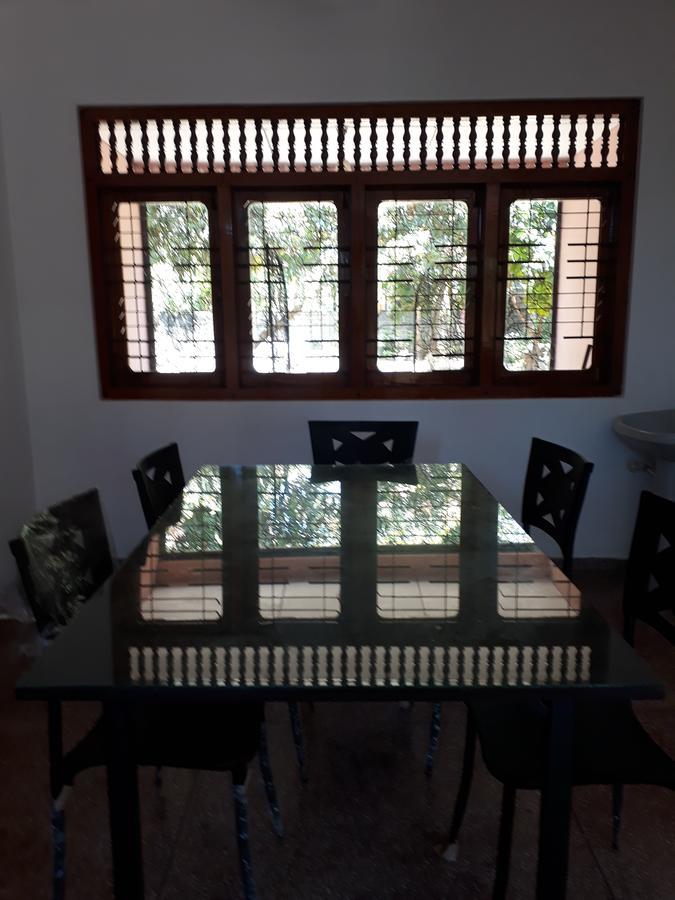 Brinthavanam Days Inn Jaffna Exterior foto